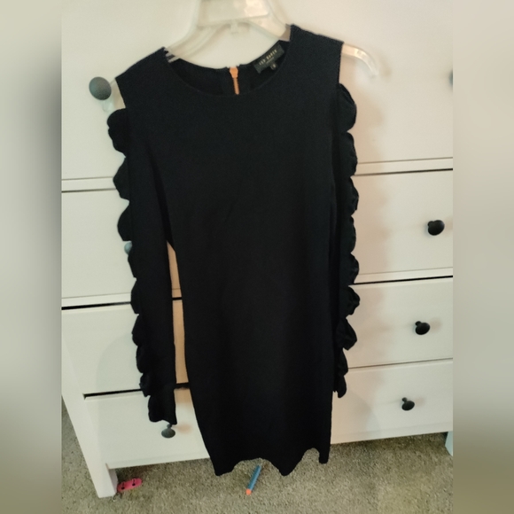 Ted Baker Knitted Bodycon Dress with Bow Sleeve Detail - Picture 8 of 9